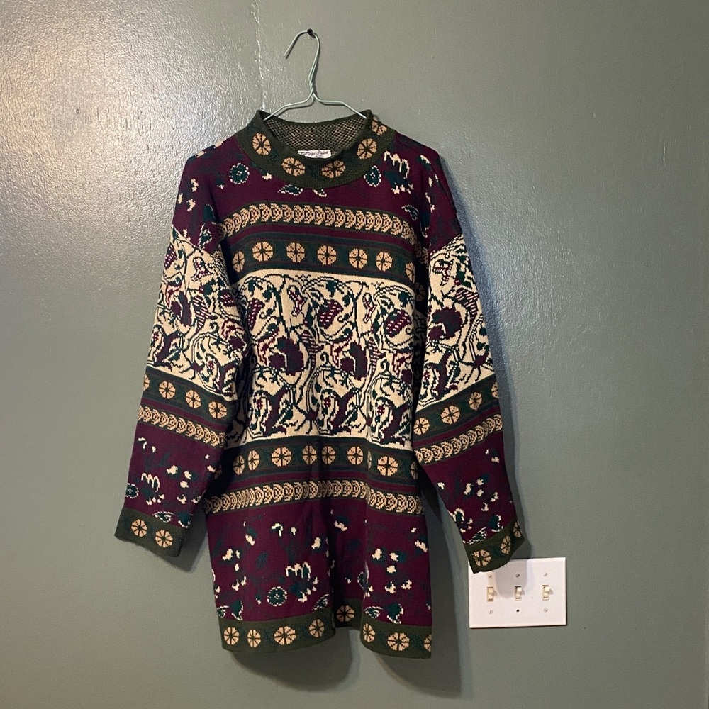Vintage College Point Burgundy Floral Sweater